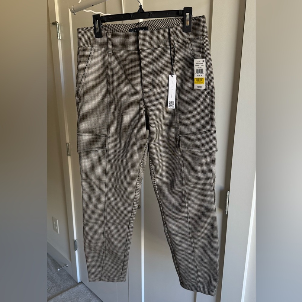 Women's Black and White Checkered Cropped Pants